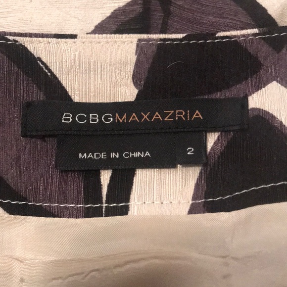 Gorgeous BCBGMAXAZRIA A-line skirt - Picture 3 of 5